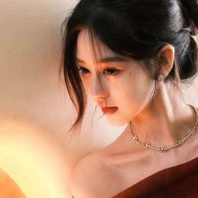 超能美少女